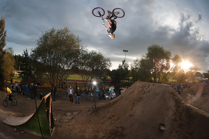 Marek Lebek; backflip