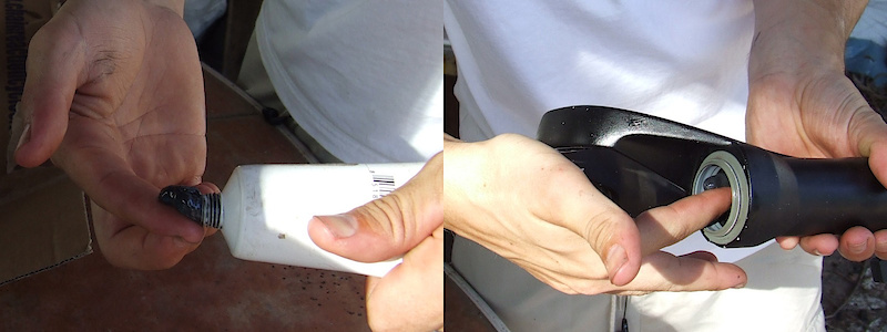 <span style='font-size:20px'>Step 20.</span> Spread your thin suspension grease onto the bushings, seals, and the gap between the oil seals and dust wipers.