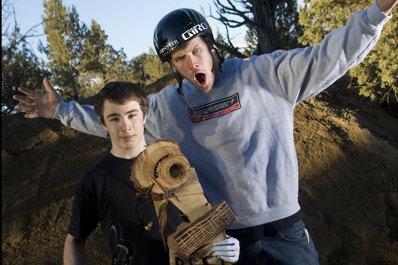 Anthony Messere wins the Best Trick at Jamie Goldman's 2011 UDUG Invitational.