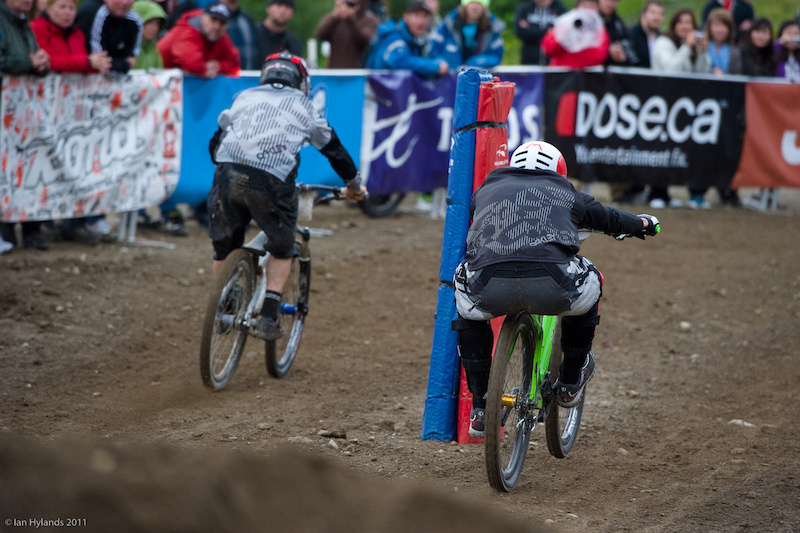 Brian Lopes reaching for the finish line but he didn't have enough to catch Ropelato.