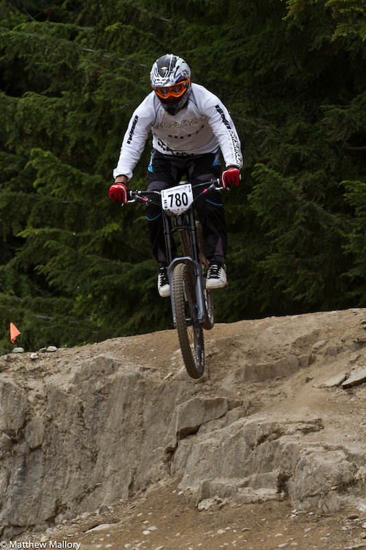 Bobby hits up the GLC Drop in the 2011 Air DH. It is only the second time he has hit it in the race. When he has confidence in his guide it is amazing what he will try.