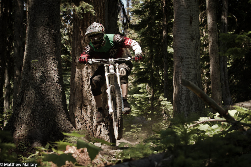 Sean keeps 'er loose and fast through the trees.