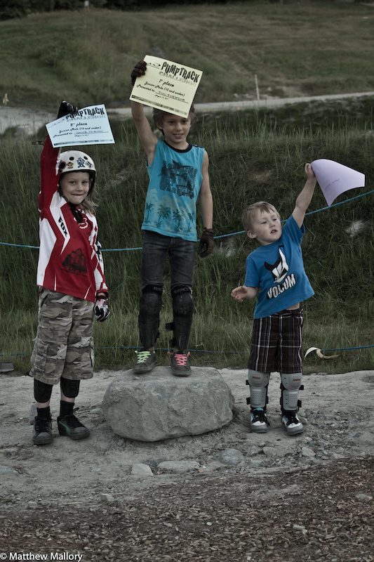 The 10 and Under Junior podium. They may be small now but watch out here is the future. 2nd Jacob Coleman, 1st Finn Finestone, 3rd Gavin Stanton (left to right).