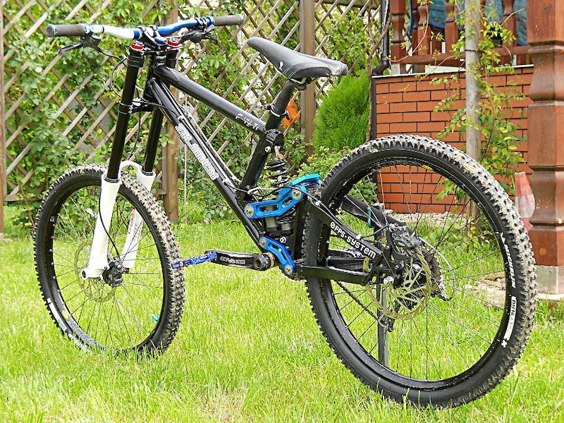 http://lp1.pinkbike.org/p4pb7053494/p4pb7053494.jpg