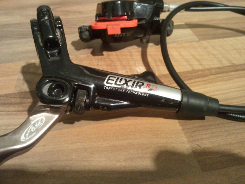 avid elixir r sl brakes in black with pictures singletrack magazine avid elixir r sl brakes in black with pictures singletrack magazine