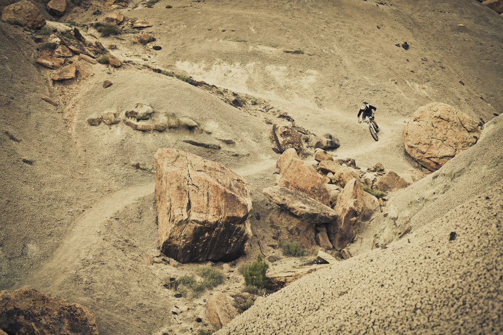 Days of trail between the two spots, all I can say is time and time again you will love your bike, the moonscape and the corners. Here, he is mastering and shaping his hometown canvas.