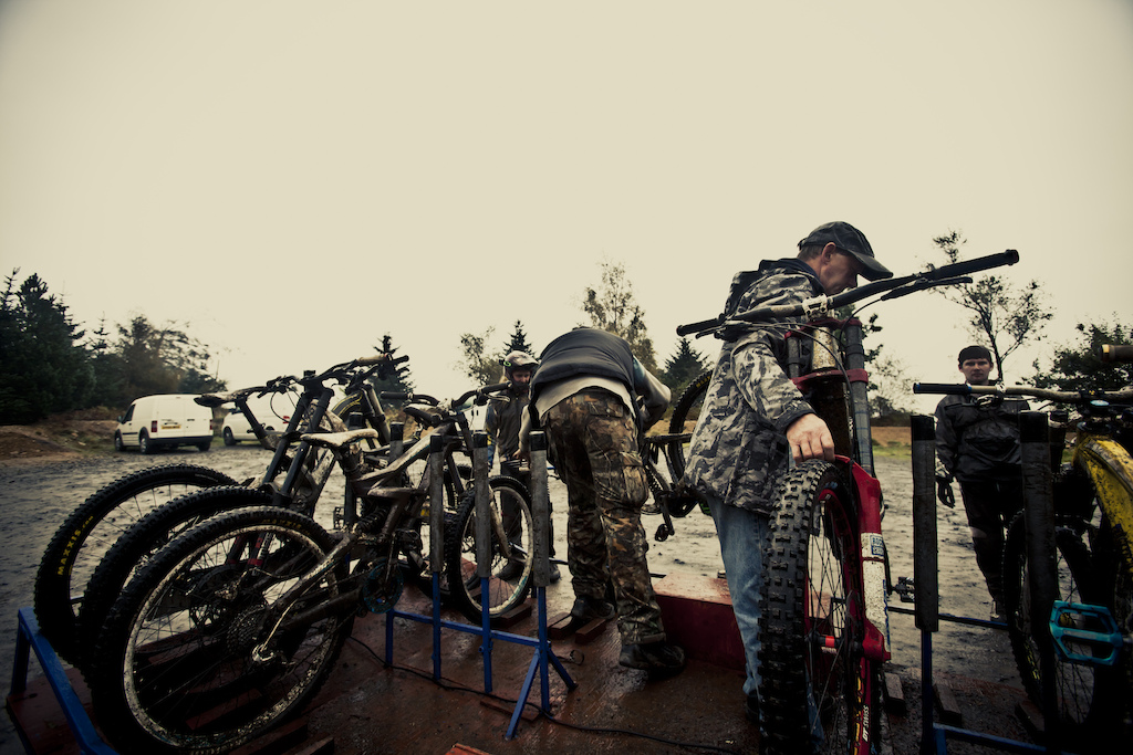 A tight group of operators makes Descend Bike Park a perfect training ground. Owner/Operator Craig Hunter keeps the