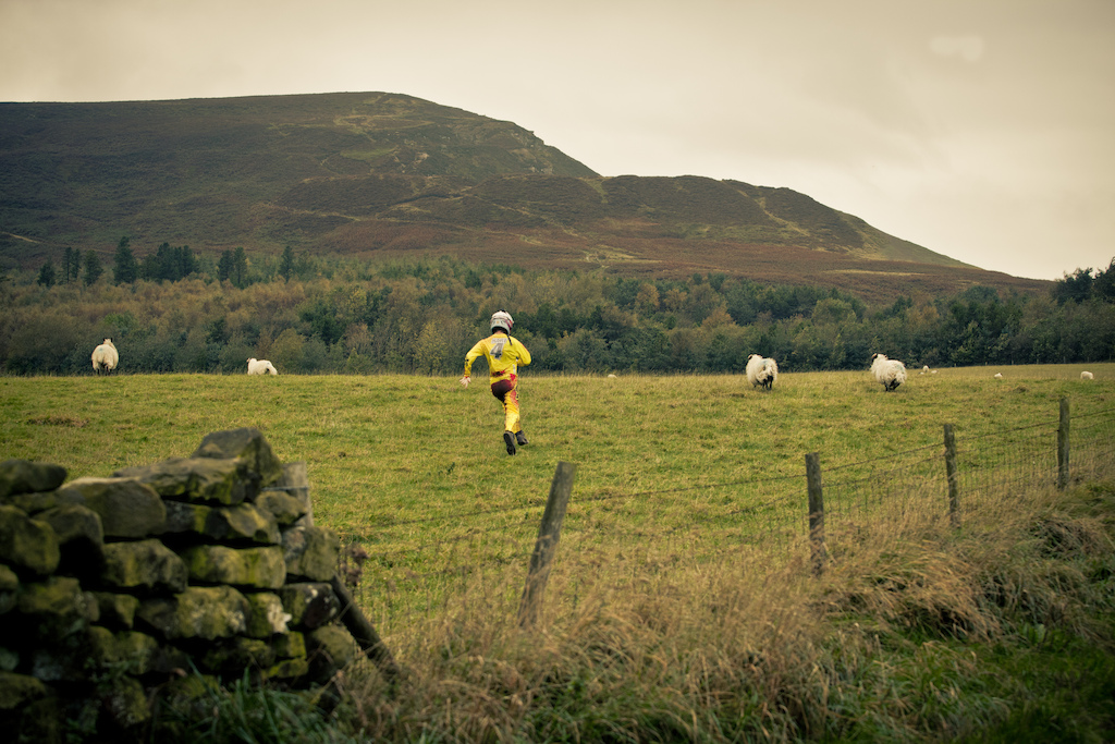 It's not all pinning DH trails, Danny does have a very strict training regime, one that includes sprints.