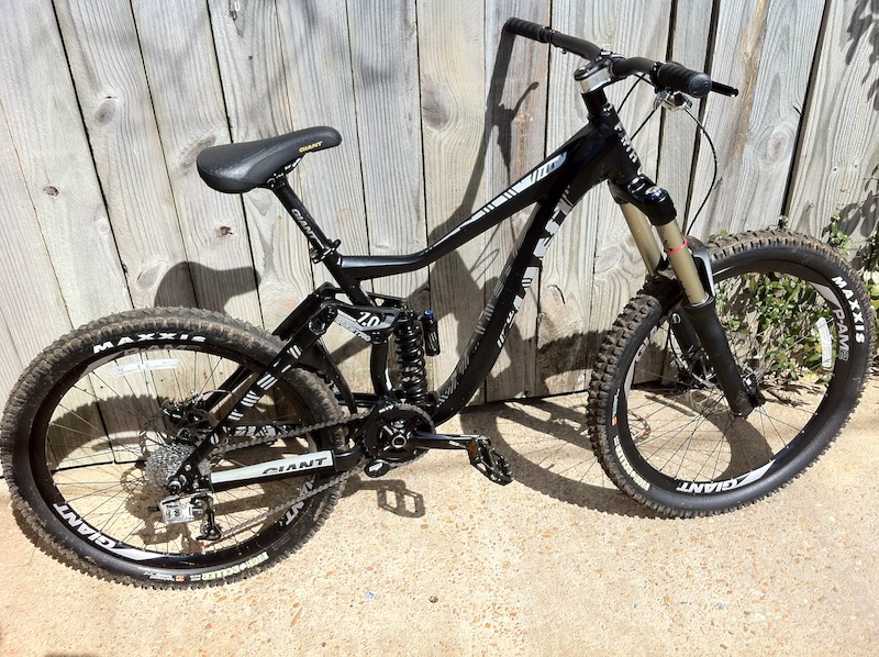 giant faith mountain bike